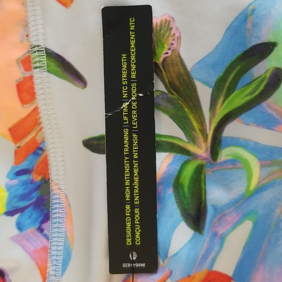 RARE NIKE BEAUTIFUL Tropical Hawaiian 2 pc set mesh insert bottoms NWOT sz L - Picture 8 of 8